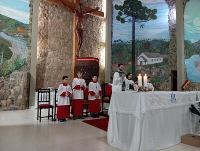 Missa dos Romeiros em Laranjeiras do Sul levou centenas de devotos ao SantuÃ¡rio